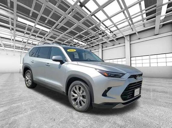 TOYOTA GRAND HIGHLANDER 2024 5TDAAAB50RS026527 image